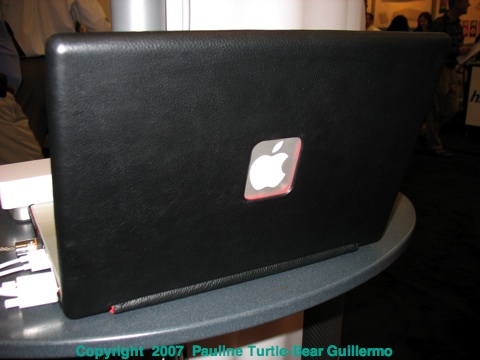 Full Size Image = 428 K