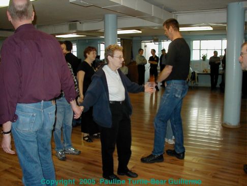 Full Size Image = 184 K